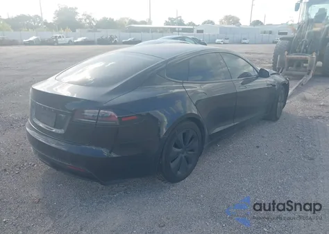2023 Tesla Model S Dual Motor All-Wheel Drive/Standard Range from USA, damaged, VIN 5YJSA1E5XPF516927